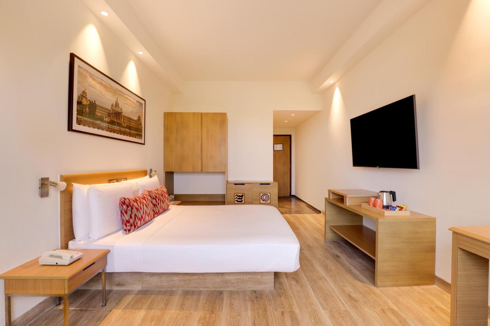 Lemon Tree Hotel Electronics City Bangalore Extérieur photo